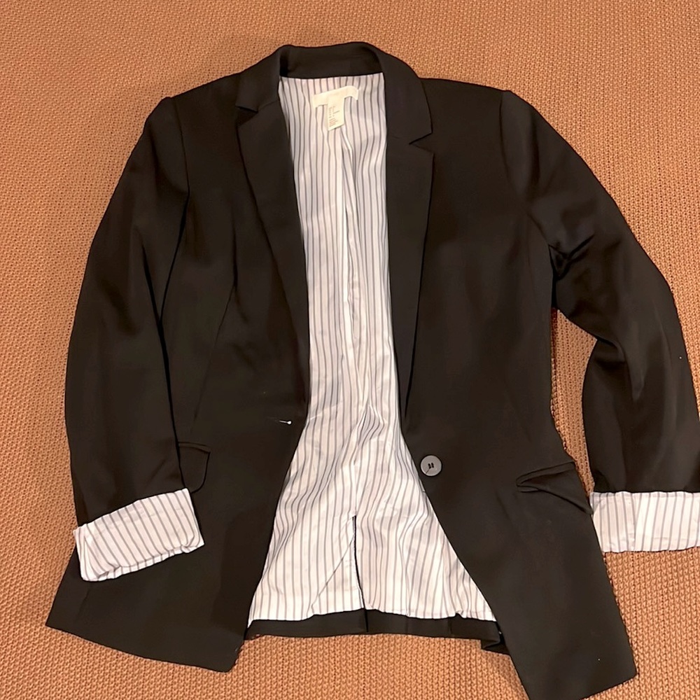 H&M size 6 blazer